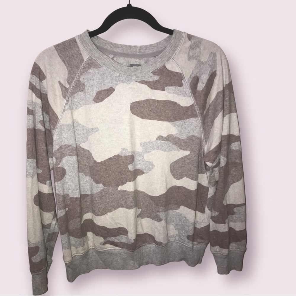AERIE Women Cotton Soft Camo Crewneck Neutral Light Gray Sweatshirt Small Petite